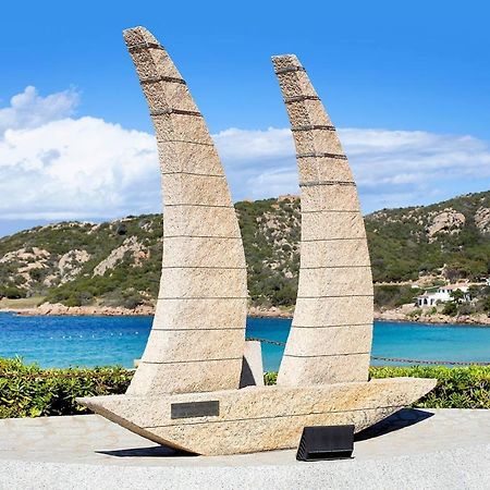 Club Esse Cala Bitta Hotel Baja Sardinia Kültér fotó