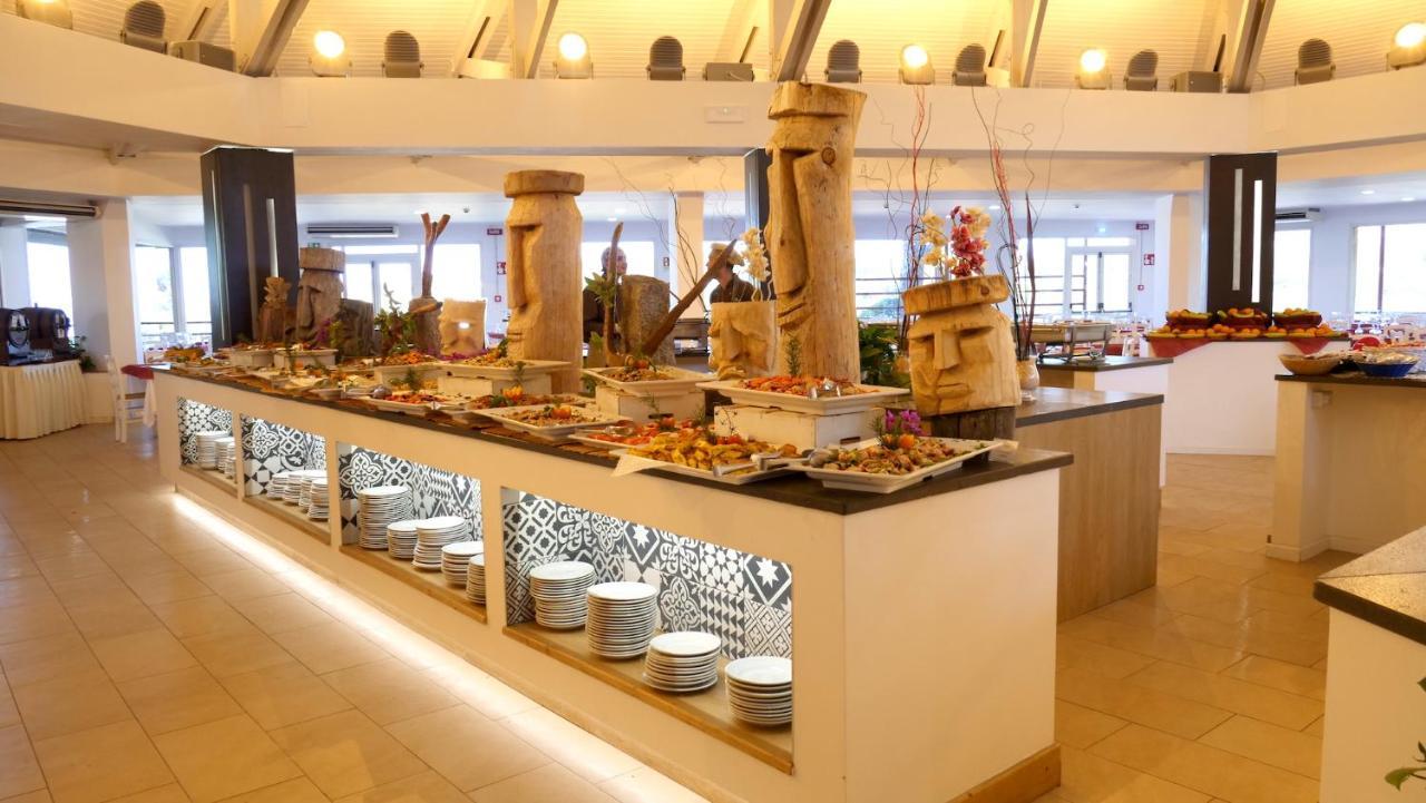 Club Esse Cala Bitta Hotel Baja Sardinia Kültér fotó