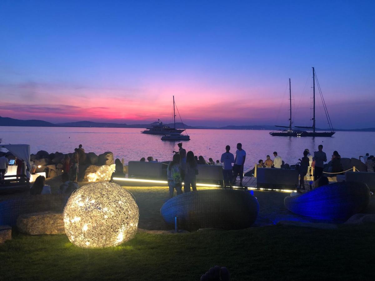 Club Esse Cala Bitta Hotel Baja Sardinia Kültér fotó
