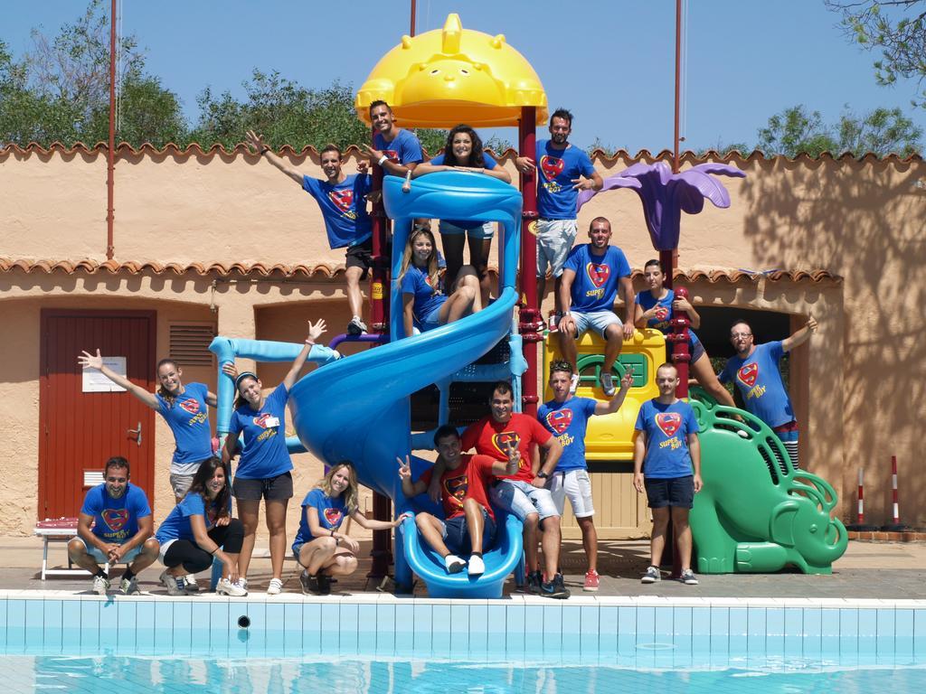 Club Esse Cala Bitta Hotel Baja Sardinia Kültér fotó