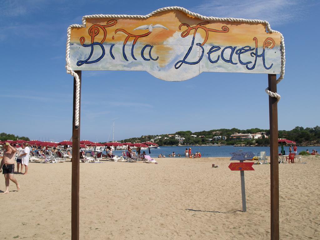 Club Esse Cala Bitta Hotel Baja Sardinia Kültér fotó