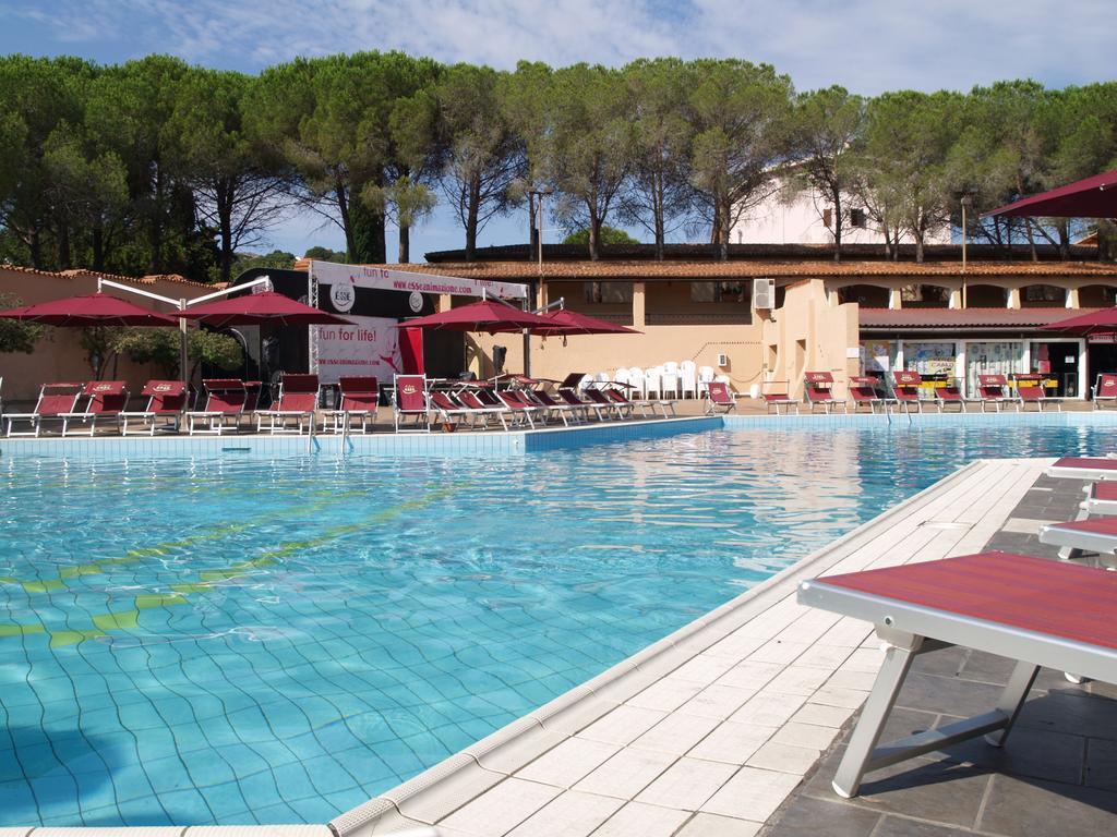 Club Esse Cala Bitta Hotel Baja Sardinia Kültér fotó