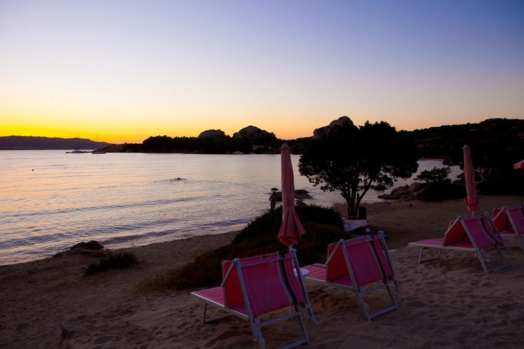 Club Esse Cala Bitta Hotel Baja Sardinia Kültér fotó