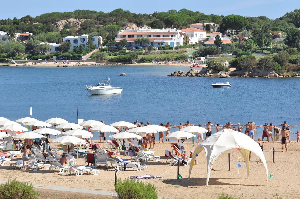 Club Esse Cala Bitta Hotel Baja Sardinia Kültér fotó