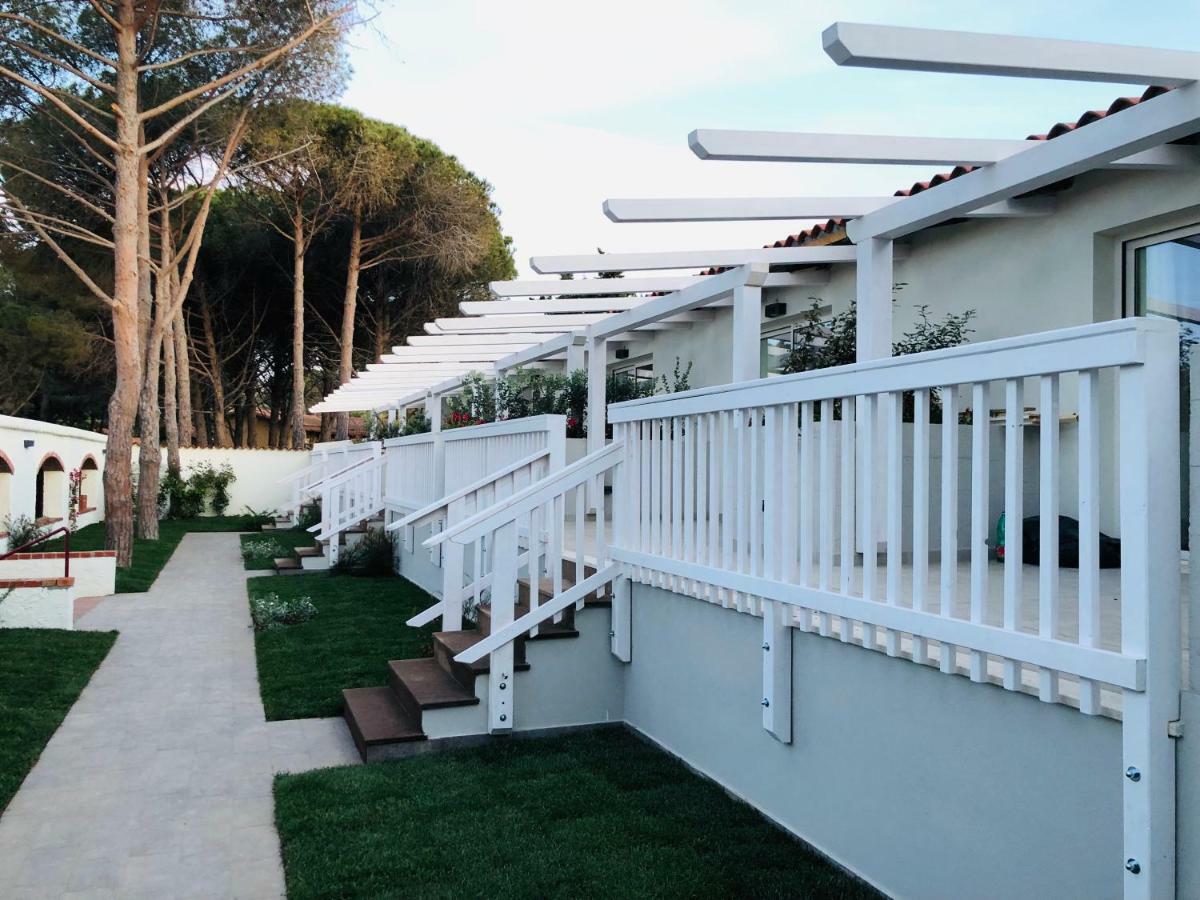 Club Esse Cala Bitta Hotel Baja Sardinia Kültér fotó